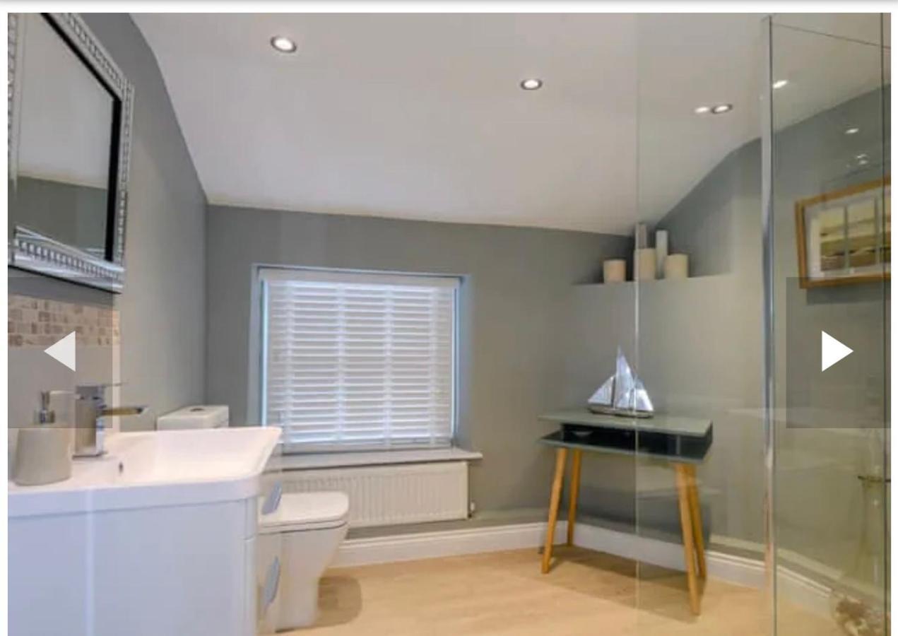 West Cottage. Central, Beautiful, 2 Mins To Beach. 크로머 외부 사진